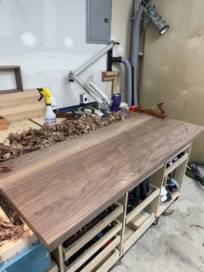 Custom Desks and Furniture